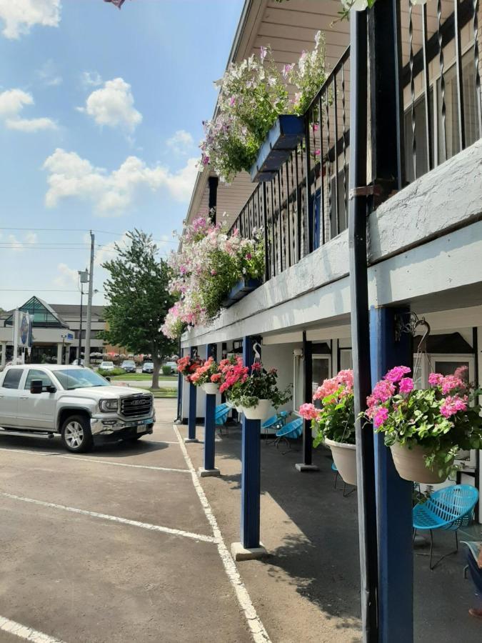 Blue Moon Motel Niagara Falls Exterior foto