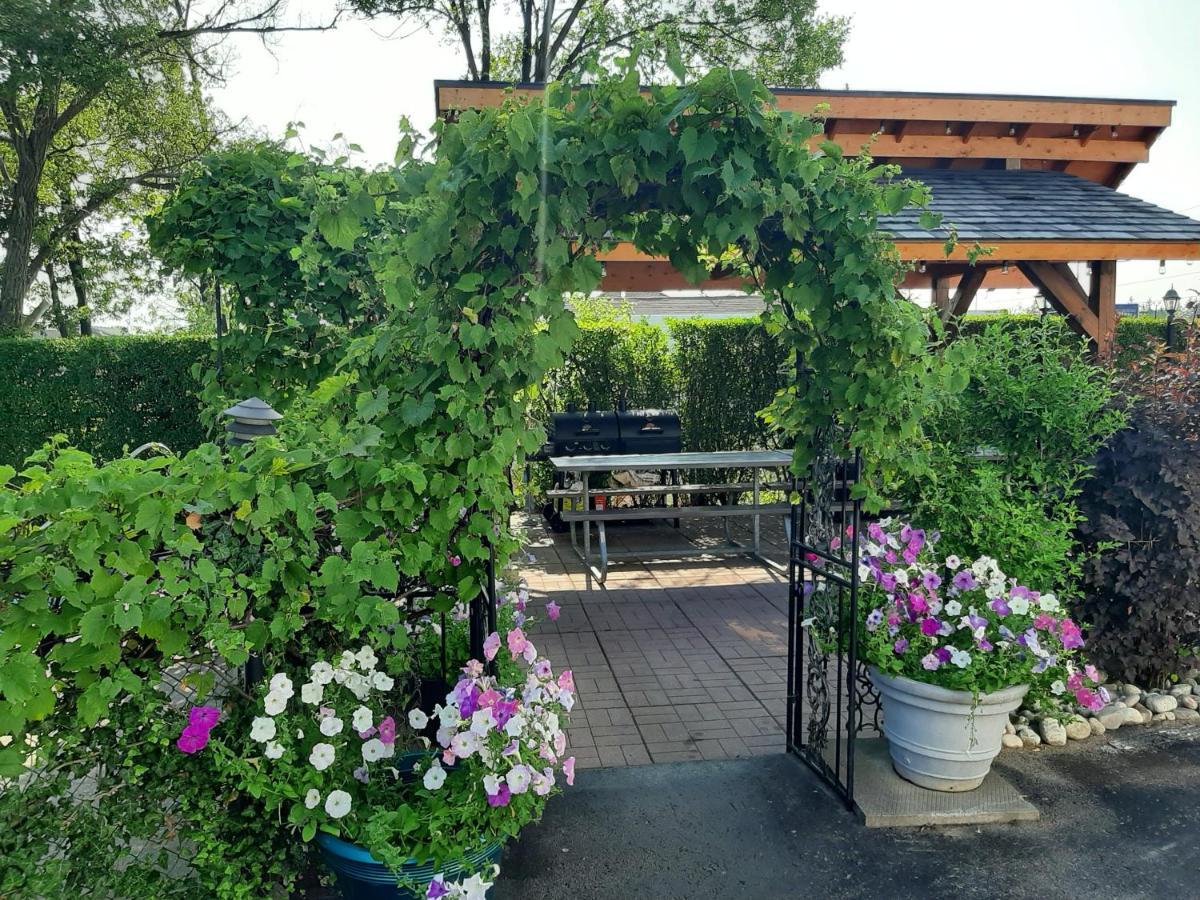 Blue Moon Motel Niagara Falls Exterior foto
